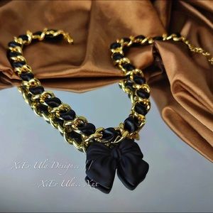 Designer Fashion Necklace black and gold leather